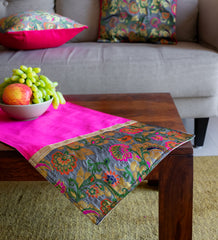 Table Runner Oriental Grey and Pink - Small