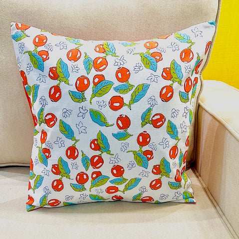 Set of 5: Oranges in White Cushion Cover