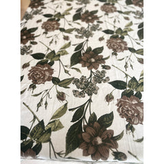 White Rose 6 seater tablecloth