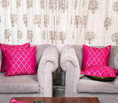 Deluxe 5: Pink Jharokha