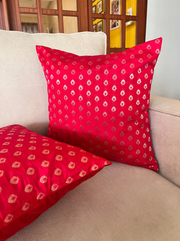 Poppy Drops Cushion Cover