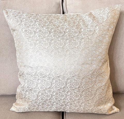 Pearl Vine Cushion Cover