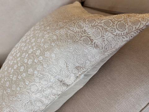 Pearl Vine Cushion Cover