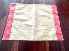 Pink Marigold - Table Runner with 2 Mats