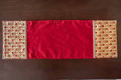Table Runner Enchanted Garden - Small