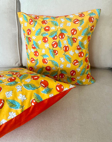 Set of 2: Oranges in Yellow Cushion Cover