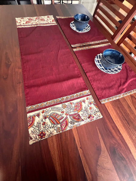 Madhubani Maroon Panchi- Table Runner with 2 Mats