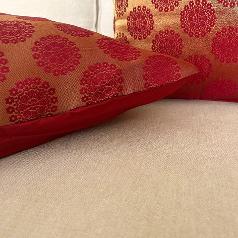 Set of 5 Maroon Wheel Cushion Covers