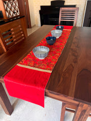 Red Oriental - Long Runner