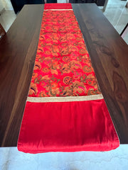 Red Oriental - Long Runner