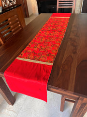 Red Oriental - Long Runner