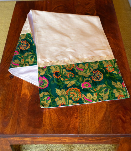 Table Runner Oriental Green and Gold - Small