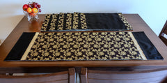 Black Lotus - Table Runner with 6 Mats