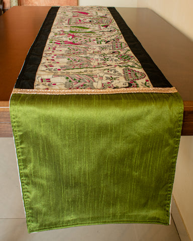 Madhubani: Vaidehi Pink Green Long Runner