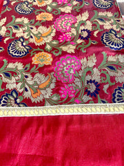 Maroon Oriental - Table Runner with 6 Mats